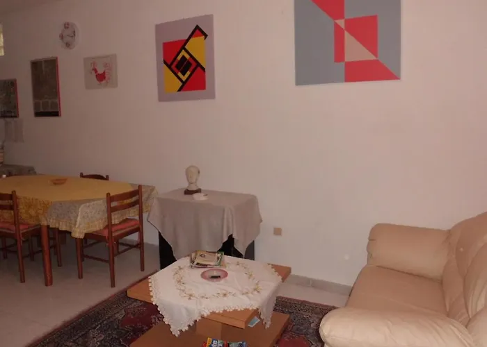 Le Pavoncelle SantʼAntìoco