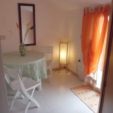 Гостевой дом Le Pavoncelle Сант-Антиоко