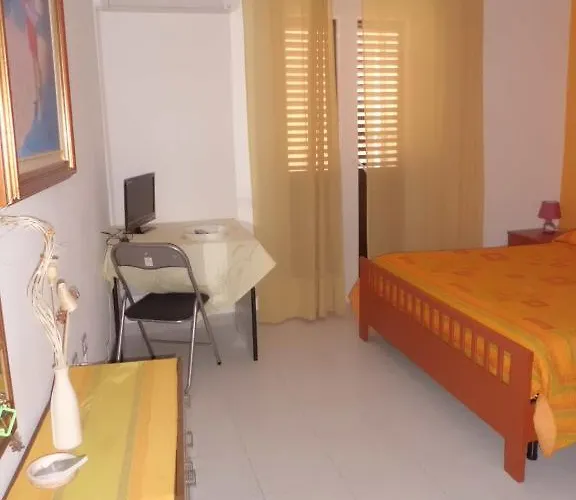 Vendégház Le Pavoncelle SantʼAntìoco