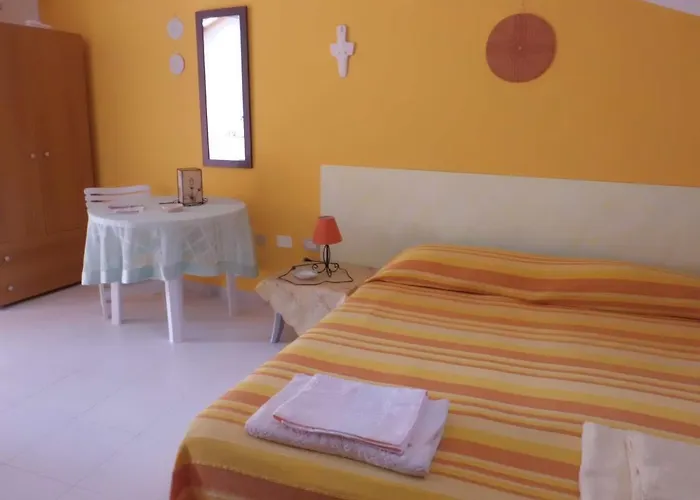 Le Pavoncelle * SantʼAntìoco